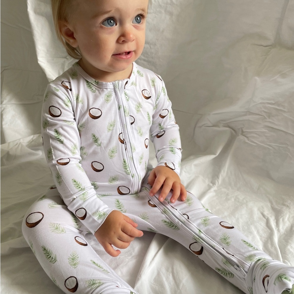 18-24M Bamboo Footie Coconut Print Baby Zip Pajama NWT Multi Size